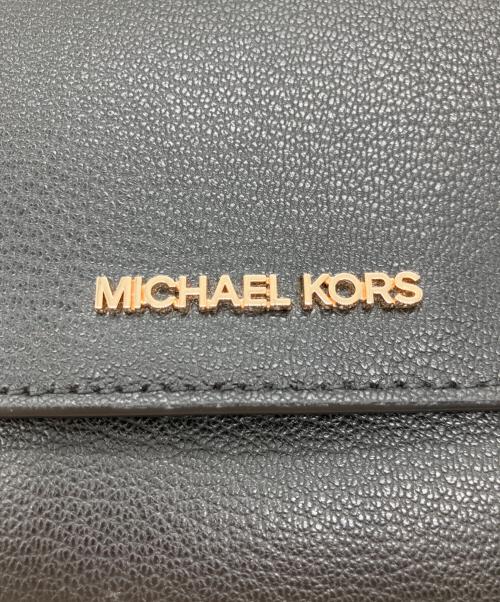 MICHAEL KORS（マイケルコース）MICHAEL KORS (マイケルコース) JET SET ITEM ジップアラウンド ウォレット クロスボディ ブラック 未使用品の古着・服飾アイテム