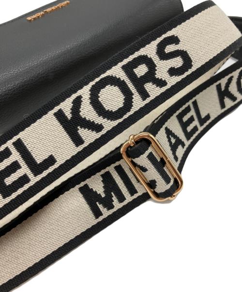 MICHAEL KORS（マイケルコース）MICHAEL KORS (マイケルコース) JET SET ITEM ジップアラウンド ウォレット クロスボディ ブラック 未使用品の古着・服飾アイテム