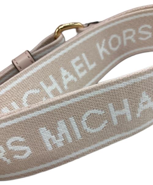 MICHAEL KORS（マイケルコース）MICHAEL KORS (マイケルコース) JET SET TRAVEL ショルダーバッグ ピンク 未使用品の古着・服飾アイテム