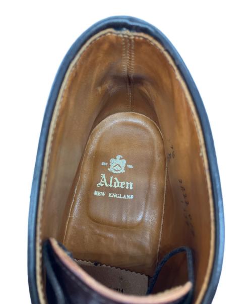 Alden（オールデン）Alden (オールデン) コードバン チャッカーブーツ ブラウン サイズ:7 1/2 Dの古着・服飾アイテム