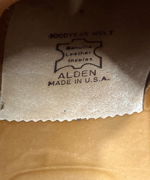 Alden（オールデン）Alden (オールデン) コードバン チャッカーブーツ ブラウン サイズ:7 1/2 Dの古着・服飾アイテム
