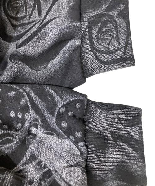 FB COUNTY（エフビーカウンティー）FB COUNTY (エフビーカウンティー) TATTED UP ZIP HOODIE ブラック×グレー サイズ:Sの古着・服飾アイテム