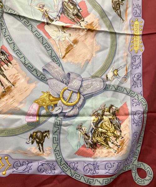 HERMES（エルメス）HERMES (エルメス) CHARREADA シルクスカーフ ブルー×レッドの古着・服飾アイテム