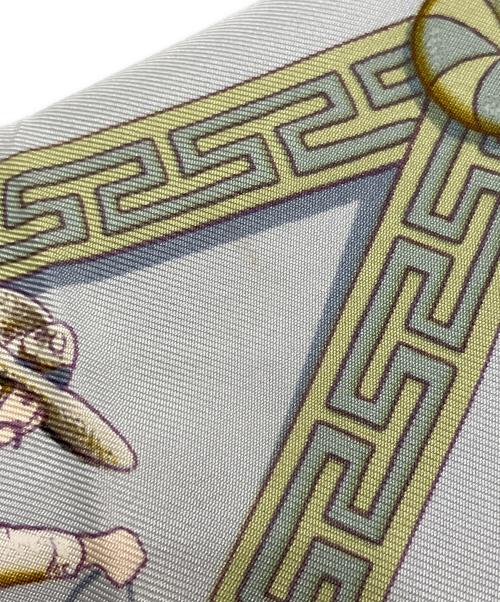 HERMES（エルメス）HERMES (エルメス) CHARREADA シルクスカーフ ブルー×レッドの古着・服飾アイテム