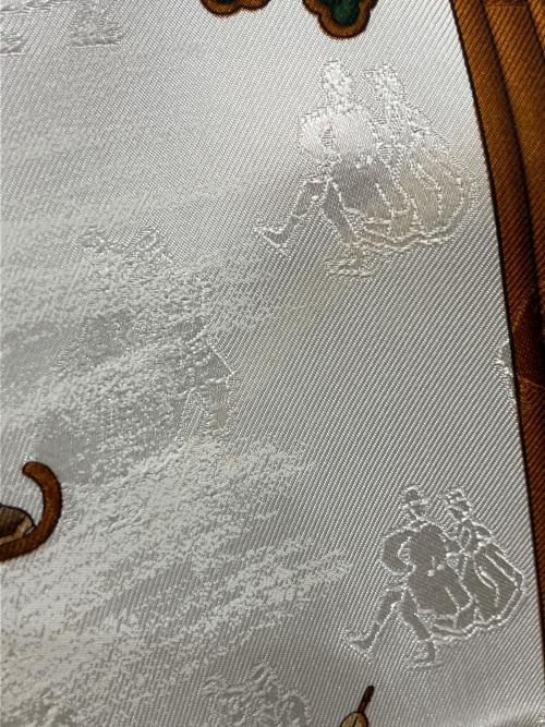 HERMES（エルメス）HERMES (エルメス) Joies d'Hiver 冬の愉しみ シルクスカーフ ブラウンの古着・服飾アイテム
