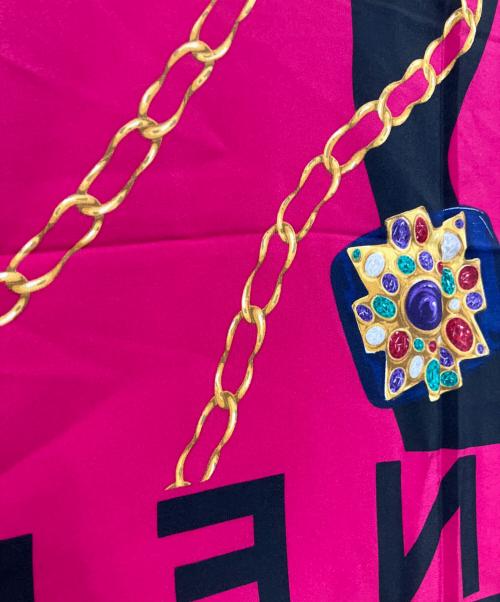CHANEL（シャネル）CHANEL (シャネル) マドモアセル シルクスカーフ ピンク×ブラックの古着・服飾アイテム