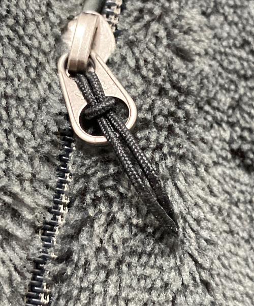 Patagonia（パタゴニア）Patagonia (パタゴニア) レギュレーター R4 Jacket グレー サイズ:Sの古着・服飾アイテム