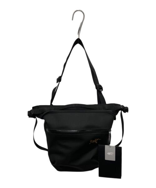 ARC'TERYX（アークテリクス）ARC'TERYX (アークテリクス) ARRO 8 SHOULDER BAG ブラックの古着・服飾アイテム