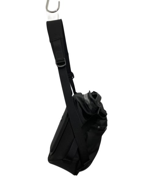 ARC'TERYX（アークテリクス）ARC'TERYX (アークテリクス) ARRO 8 SHOULDER BAG ブラックの古着・服飾アイテム