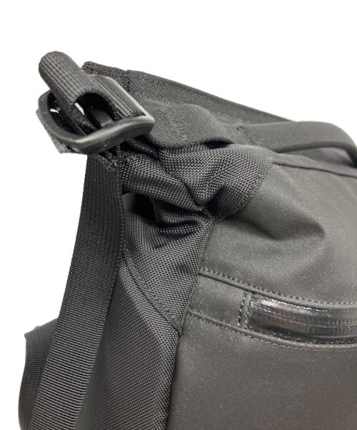 ARC'TERYX（アークテリクス）ARC'TERYX (アークテリクス) ARRO 8 SHOULDER BAG ブラックの古着・服飾アイテム