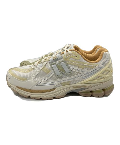 NEW BALANCE（ニューバランス）NEW BALANCE (ニューバランス) ローカットスニーカー アイボリー サイズ:27 未使用品の古着・服飾アイテム