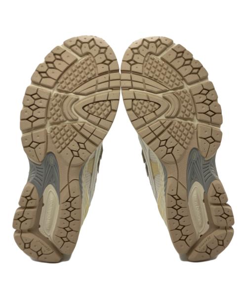 NEW BALANCE（ニューバランス）NEW BALANCE (ニューバランス) ローカットスニーカー アイボリー サイズ:27 未使用品の古着・服飾アイテム