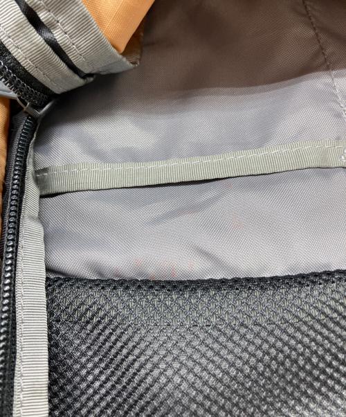 THE NORTH FACE（ザ ノース フェイス）THE NORTH FACE (ザ ノース フェイス) リュック ベージュの古着・服飾アイテム