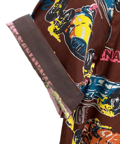 sacai（サカイ）sacai (サカイ) Car Race / Tropical Print Shirt ブラウン サイズ:2の古着・服飾アイテム