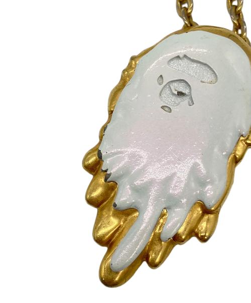 A BATHING APE（アベイシングエイプ）A BATHING APE (アベイシングエイプ) AMBUSH (アンブッシュ) チェーンネックレス ゴールドの古着・服飾アイテム