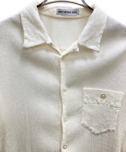 ISSEY MIYAKE MEN（イッセイミヤケメン）ISSEY MIYAKE MEN (イッセイミヤケメン) シワ加工シャツ ホワイト サイズ:Mの古着・服飾アイテム
