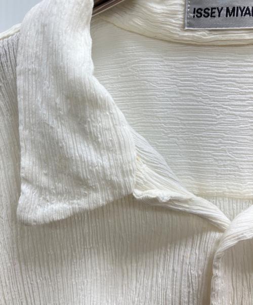 ISSEY MIYAKE MEN（イッセイミヤケメン）ISSEY MIYAKE MEN (イッセイミヤケメン) シワ加工シャツ ホワイト サイズ:Mの古着・服飾アイテム