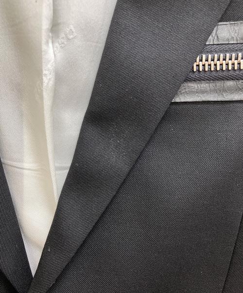 DSQUARED2（ディースクエアード）DSQUARED2 (ディースクエアード) レザートリムジップデザインテーラードジャケット ブラック サイズ:48の古着・服飾アイテム