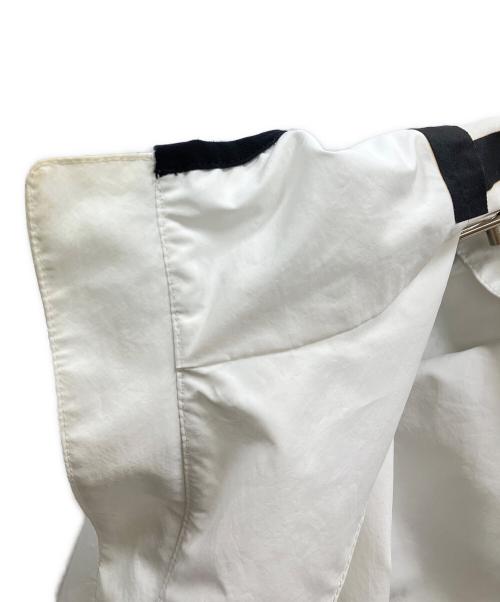 HERNO（ヘルノ）HERNO (ヘルノ) ナイロンジャケット ホワイト サイズ:44の古着・服飾アイテム