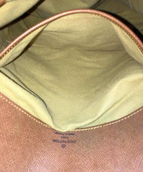 LOUIS VUITTON（ルイ ヴィトン）LOUIS VUITTON (ルイ ヴィトン) ショルダーバッグ ブラウンの古着・服飾アイテム