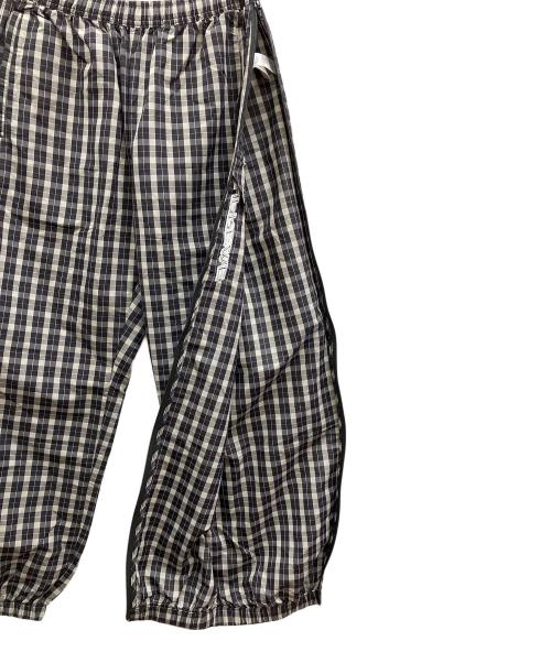 SUPREME（シュプリーム）Supreme (シュプリーム) Plaid Warm Up Pant ブラック×グレー サイズ:Sの古着・服飾アイテム