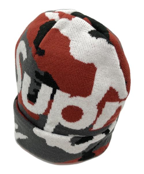 SUPREME（シュプリーム）Supreme (シュプリーム) Camo Big Logo Beanie レッド×グレーの古着・服飾アイテム