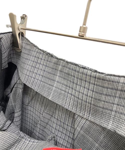 DIESEL（ディーゼル）DIESEL (ディーゼル) O-ZIRCミニスカート グレー サイズ:36の古着・服飾アイテム