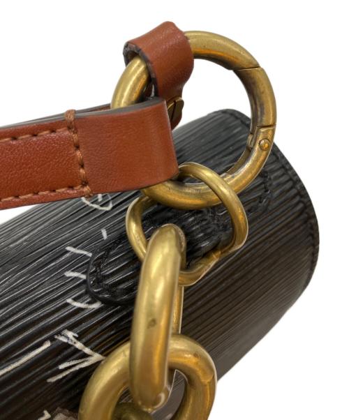 DIESEL（ディーゼル）DIESEL (ディーゼル) Graffiti Ormelle Crossbody ブラックの古着・服飾アイテム
