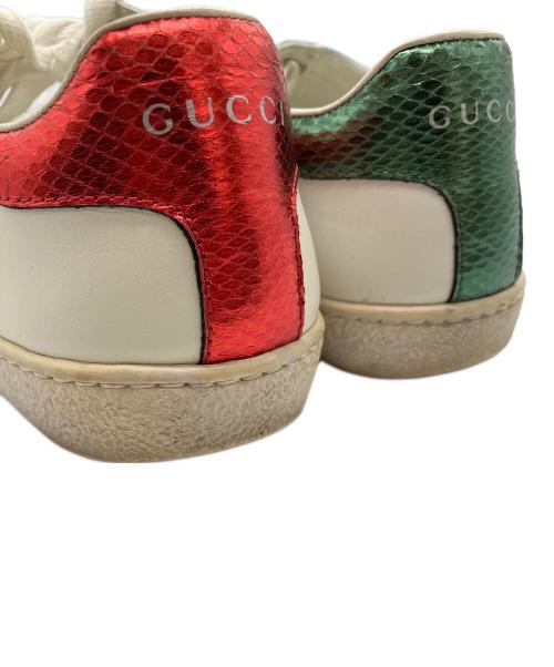 GUCCI（グッチ）GUCCI (グッチ) エース パッチ ロートップ スニーカー レッド×ホワイト サイズ:36の古着・服飾アイテム