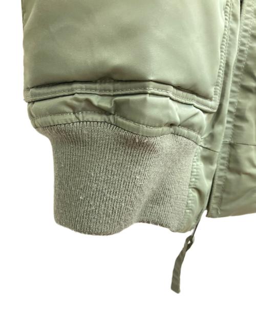 AVIREX（アヴィレックス）AVIREX (アヴィレックス) CWU-45P カーキ サイズ:Mの古着・服飾アイテム