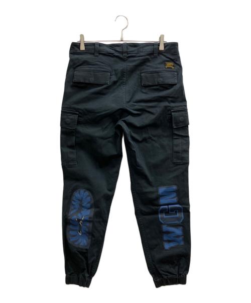 A BATHING APE（アベイシングエイプ）A BATHING APE (アベイシングエイプ) シャークプリントカーゴロングパンツ ネイビー サイズ:Mの古着・服飾アイテム