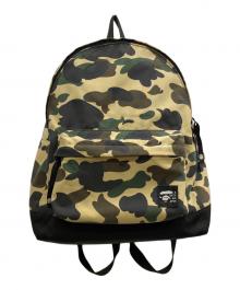 A BATHING APE（アベイシングエイプ）の古着「カモフラリュック」｜カーキ