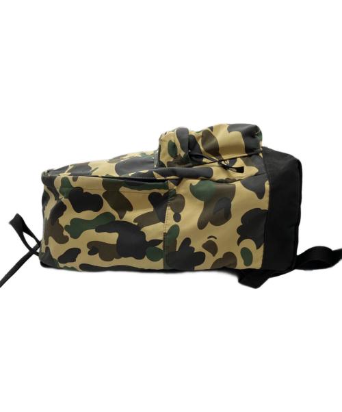 A BATHING APE（アベイシングエイプ）A BATHING APE (アベイシングエイプ) カモフラリュック カーキの古着・服飾アイテム