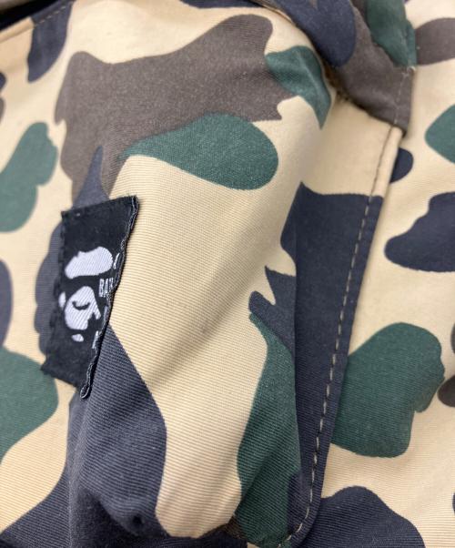 A BATHING APE（アベイシングエイプ）A BATHING APE (アベイシングエイプ) カモフラリュック カーキの古着・服飾アイテム