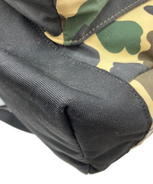 A BATHING APE（アベイシングエイプ）A BATHING APE (アベイシングエイプ) カモフラリュック カーキの古着・服飾アイテム
