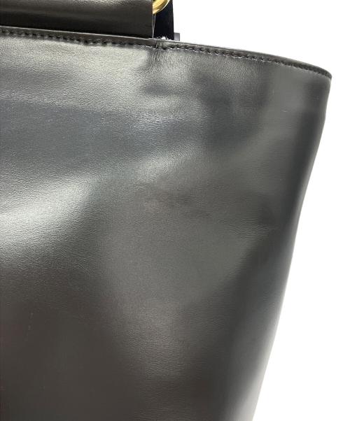 texnh（テクネ）texnh (テクネ) BRASS HANDLE TOTE / S ブラックの古着・服飾アイテム