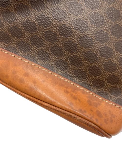 CELINE（セリーヌ）CELINE (セリーヌ) マカダムトリオンフ巾着ショルダーバッグ ブラウンの古着・服飾アイテム