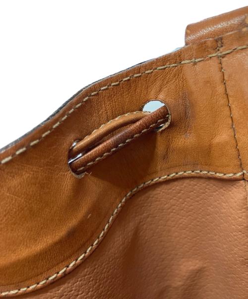 CELINE（セリーヌ）CELINE (セリーヌ) マカダムトリオンフ巾着ショルダーバッグ ブラウンの古着・服飾アイテム