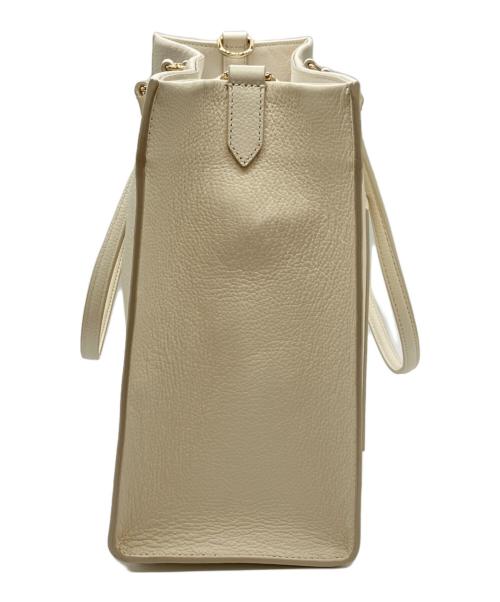 COLE HAAN（コールハーン）COLE HAAN (コールハーン) スモール3IN1トートバッグ アイボリーの古着・服飾アイテム