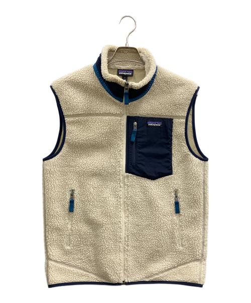 Patagonia（パタゴニア）Patagonia (パタゴニア) CLASSIC RETRO-X VEST アイボリー サイズ:Mの古着・服飾アイテム
