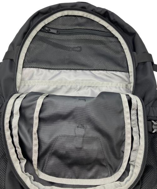 THE NORTH FACE（ザ ノース フェイス）THE NORTH FACE (ザ ノース フェイス) HOT SHOTバックパック ブラックの古着・服飾アイテム