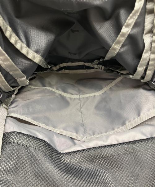 THE NORTH FACE（ザ ノース フェイス）THE NORTH FACE (ザ ノース フェイス) HOT SHOTバックパック ブラックの古着・服飾アイテム