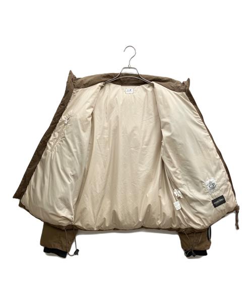 C.P COMPANY（シーピーカンパニー）C.P COMPANY (シーピーカンパニー) ダウンジャケット ブラウン サイズ:50の古着・服飾アイテム