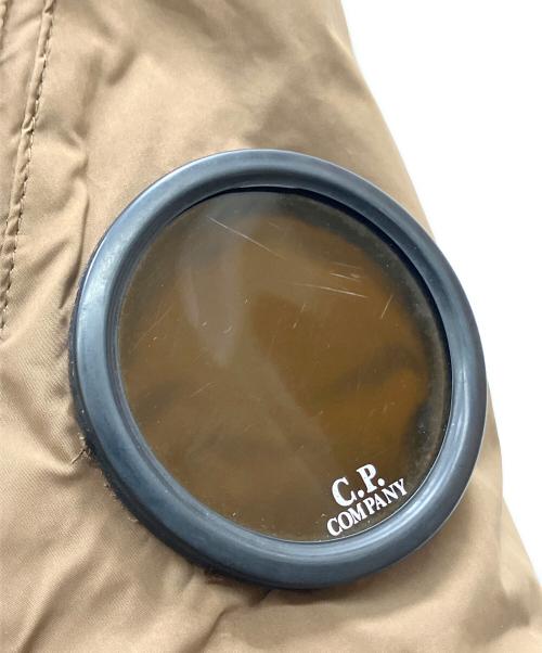 C.P COMPANY（シーピーカンパニー）C.P COMPANY (シーピーカンパニー) ダウンジャケット ブラウン サイズ:50の古着・服飾アイテム