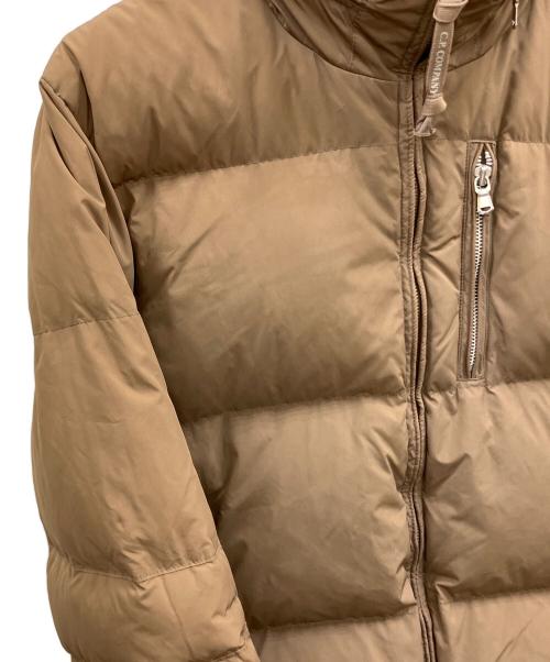 C.P COMPANY（シーピーカンパニー）C.P COMPANY (シーピーカンパニー) ダウンジャケット ブラウン サイズ:50の古着・服飾アイテム