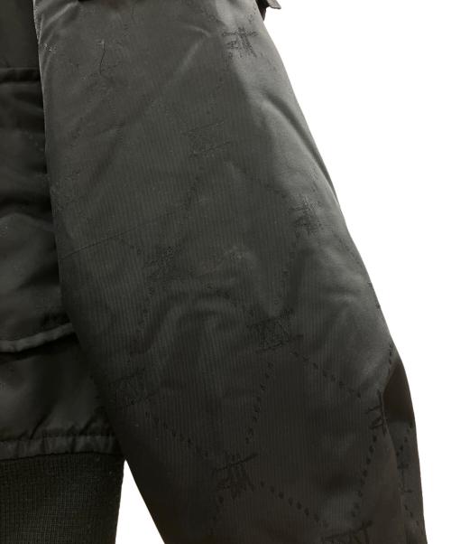 stussy（ステューシー）stussy (ステューシー) モノグラムMA-1ジャケット ブラック サイズ:Sの古着・服飾アイテム