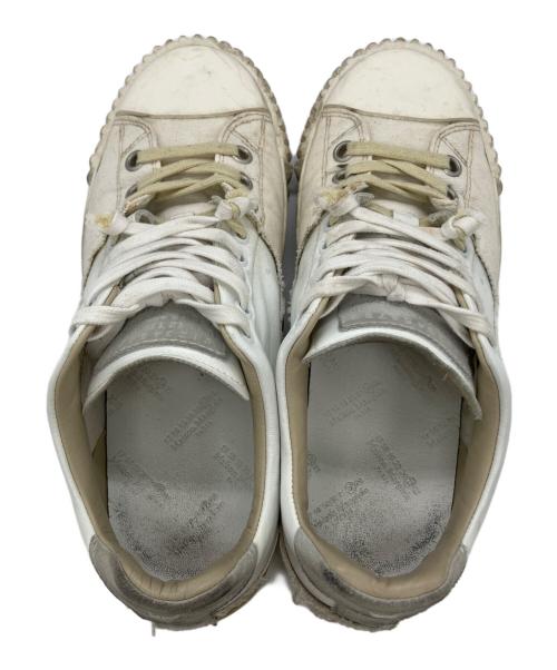 Maison Margiela 22（メゾンマルジェラ）Maison Margiela 22 (メゾンマルジェラ) NEW EVOLUTION LOW ホワイト サイズ:41の古着・服飾アイテム