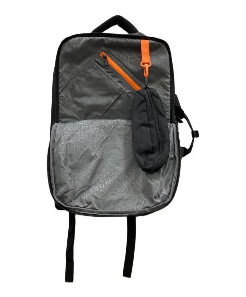 AMERICAN TOURISTER（アメリカンツーリスター）AMERICAN TOURISTER (アメリカンツーリスター) リュック ブラックの古着・服飾アイテム