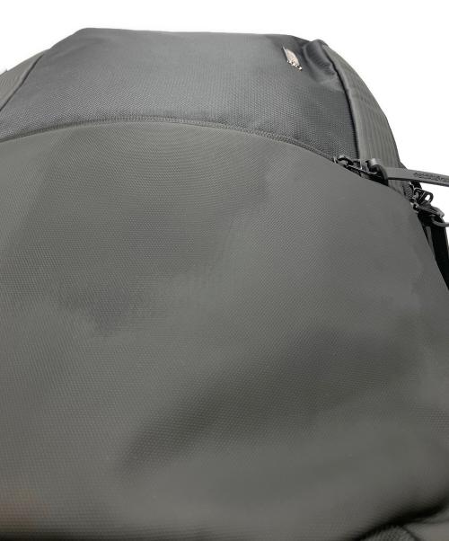 AMERICAN TOURISTER（アメリカンツーリスター）AMERICAN TOURISTER (アメリカンツーリスター) リュック ブラックの古着・服飾アイテム