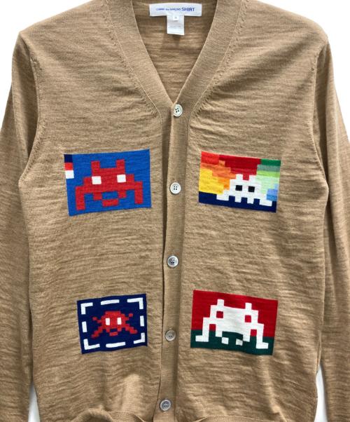 COMME des GARCONS SHIRT（コムデギャルソンシャツ）COMME des GARCONS SHIRT (コムデギャルソンシャツ) スペースインベーダー ニット カーディガン ブラウン サイズ:Mの古着・服飾アイテム